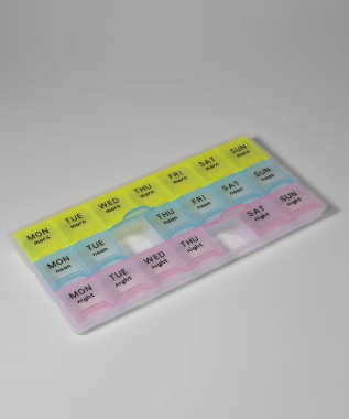 Таблетница "Утро, день,вечер", 21секция,голубая 10153841 фото 1 &mdash; 65fit